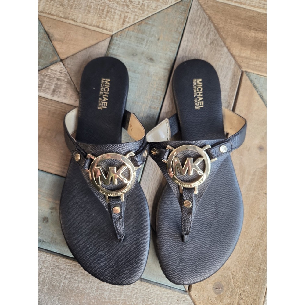 Michael Kors Women's Aubrey Charm Black‎ PVC Thong Sandal Black 6.5M - Picture 3 of 7